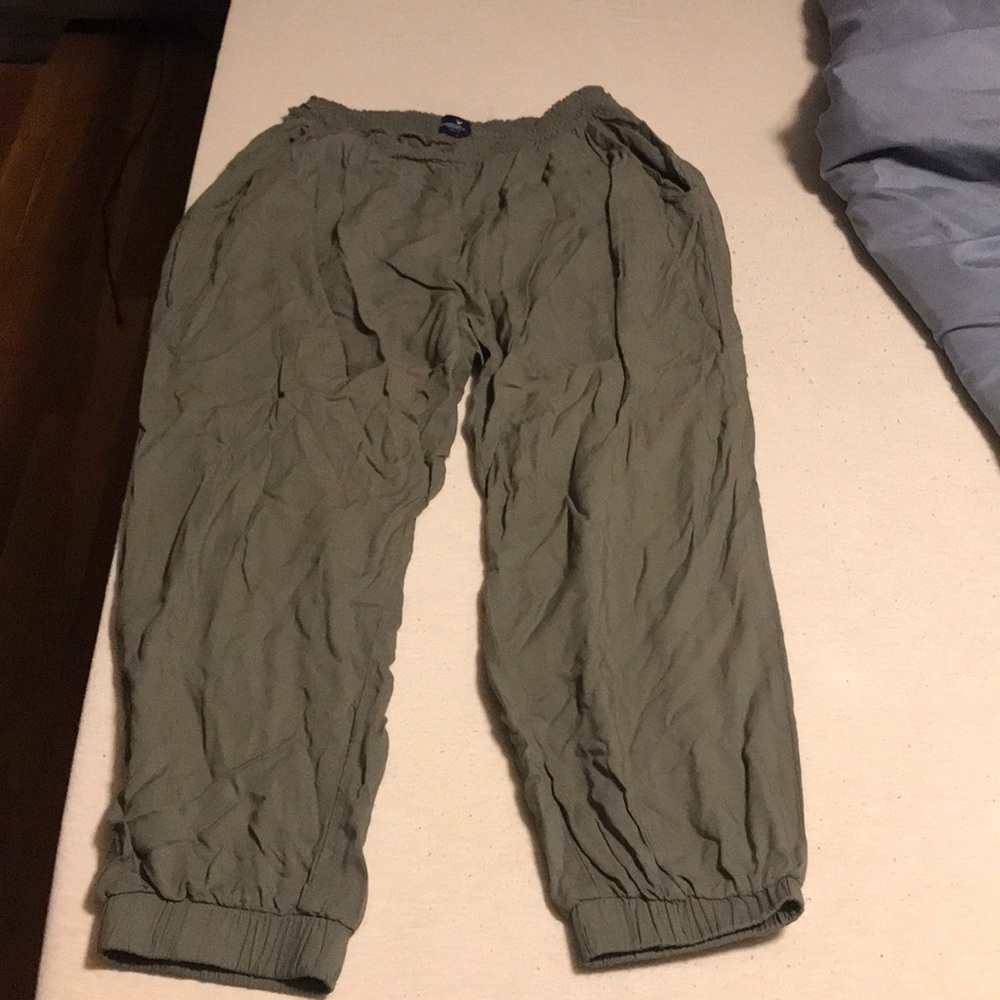 American eagle army green parachute pants
